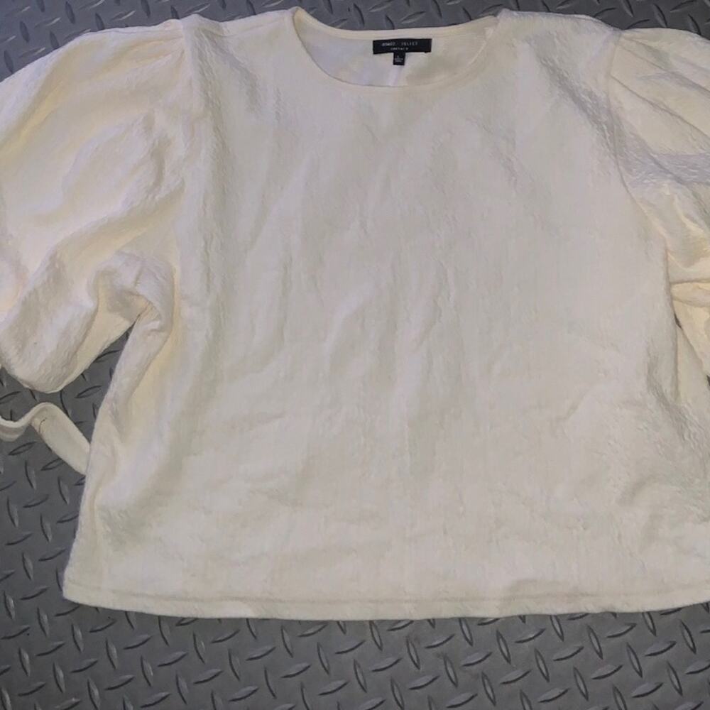 Romeo & Juliet blouse fall casual classic cottage poof sleeve bow
